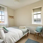 Riverside City Loft Apartment