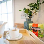 Riverside City Loft Apartment